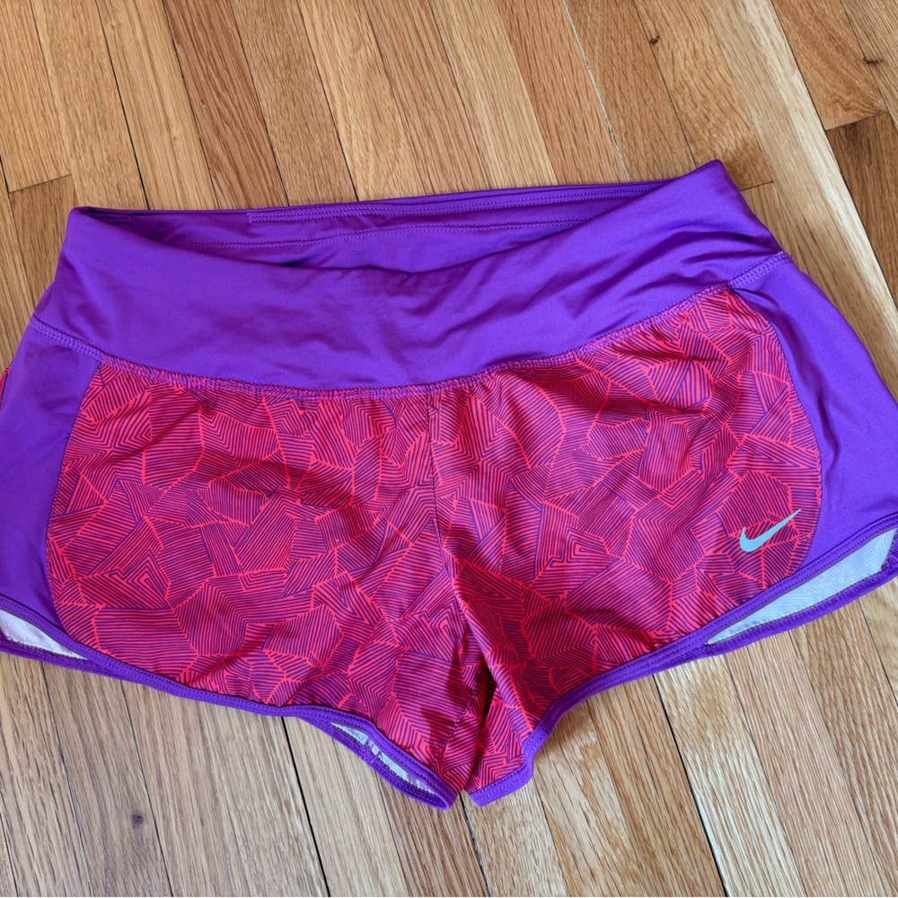 Nike Dri-Fit Run Shorts Purple and Orange Pattern with Built in Liner Womens M